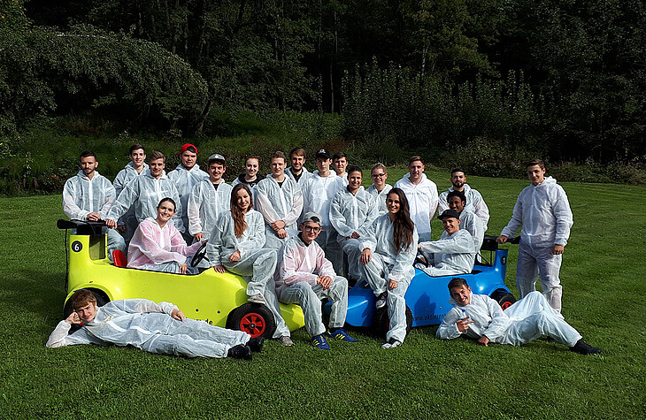 Azubihütte des rose plastic YoungTeams
